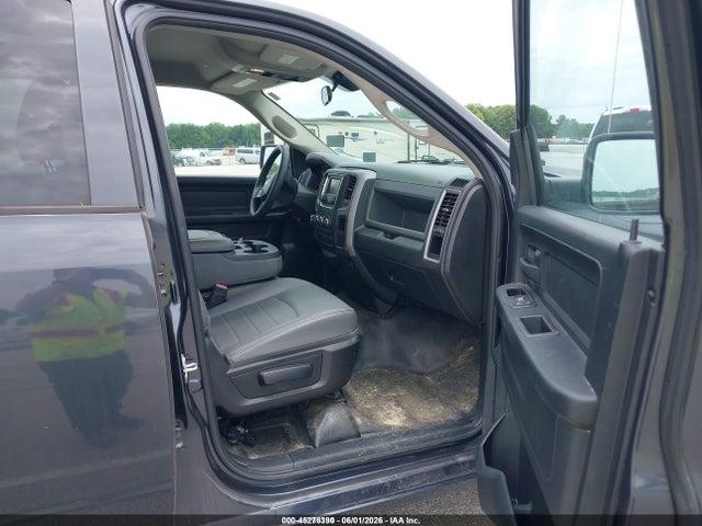 45276390 :رقم المزاد ، 1C6RR7FG9JS306699 vin ، 2018 Ram 1500 Tradesman  4x4 6'4 Box مزاد بيع