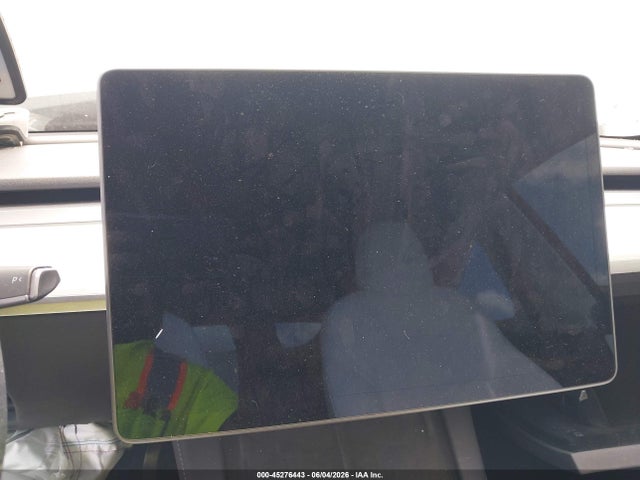 45276443 :رقم المزاد ، 5YJYGDEE4MF305325 vin ، 2021 Tesla Model Y Long Range Dual Motor All-wheel Drive مزاد بيع