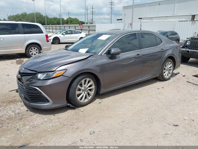 45276447 :رقم المزاد ، 4T1C11AK4PU766408 vin ، 2023 Toyota Camry Le مزاد بيع