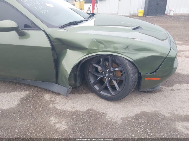 Продаж на аукціоні авто 2023 Dodge Challenger Sxt, vin: 2C3CDZAG8PH696165, номер лоту: 45276483