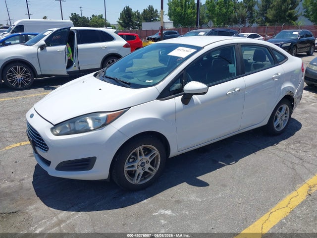 Ford FIESTA SE 2019 3FADP4BJ2KM120169 Image 2