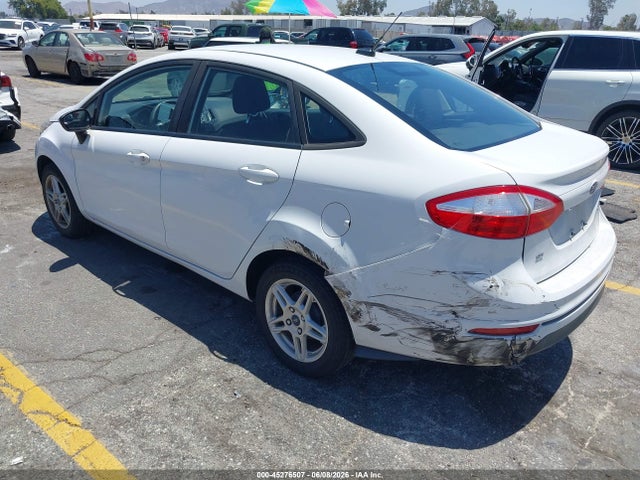 Ford FIESTA SE 2019 3FADP4BJ2KM120169 Image 3