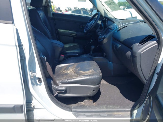 45276541 :رقم المزاد ، KNDJT2A27A7167567 vin ، 2010 Kia Soul + مزاد بيع