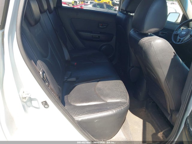 45276541 :رقم المزاد ، KNDJT2A27A7167567 vin ، 2010 Kia Soul + مزاد بيع