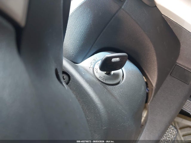 45276572 :رقم المزاد ، JTKKT624265003179 vin ، 2006 Scion Xa مزاد بيع