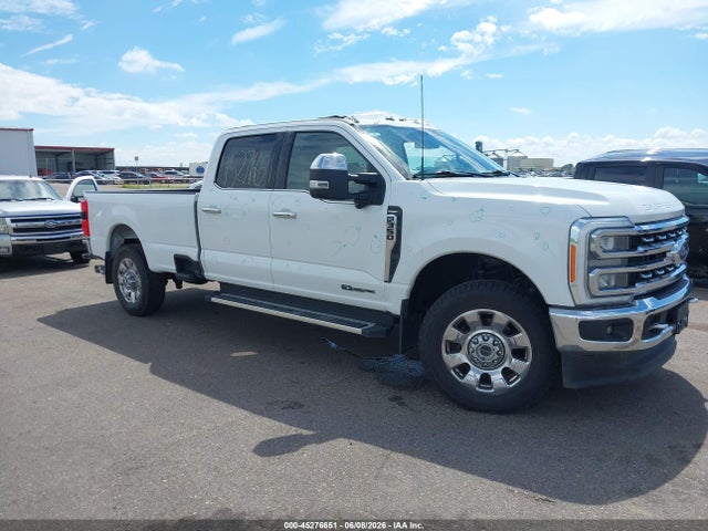 2023 Ford F-350 Lariat მანქანა იყიდება აუქციონზე, vin: 1FT8W3BTXPEC56637, აუქციონის ნომერი: 45276651