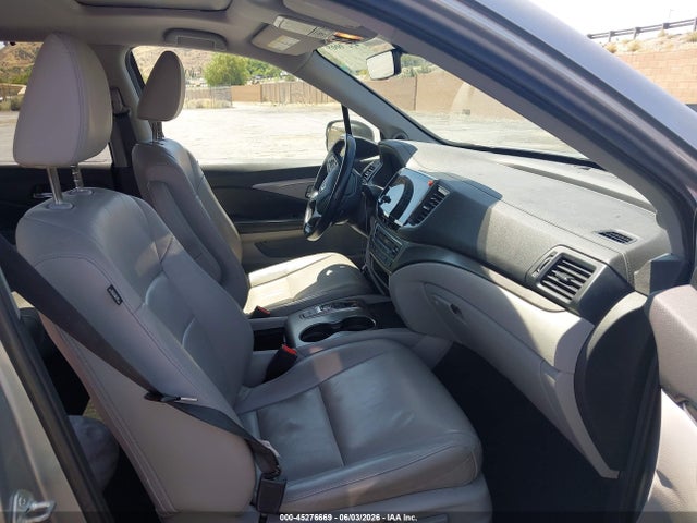 5FNYF5H29NB024021 Honda Pilot 2wd Special Edition