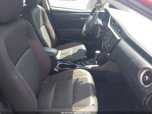 2T1BURHE6JC982951 Toyota COROLLA LE