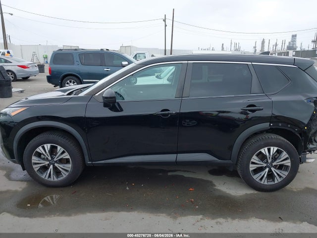 5N1BT3BA9NC720292 Nissan Rogue Sv Fwd