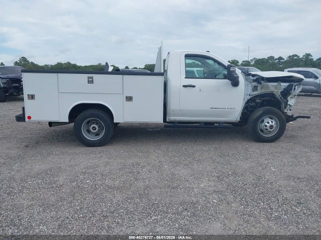 45276727 :رقم المزاد ، 1GD39SEY6MF230962 vin ، 2021 Gmc Sierra 3500hd Chassis مزاد بيع