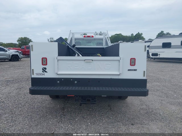 45276727 :رقم المزاد ، 1GD39SEY6MF230962 vin ، 2021 Gmc Sierra 3500hd Chassis مزاد بيع
