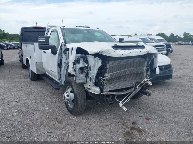 45276727 :رقم المزاد ، 1GD39SEY6MF230962 vin ، 2021 Gmc Sierra 3500hd Chassis مزاد بيع