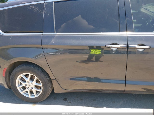 45276741 :رقم المزاد ، 2C4RC1BG5MR588827 vin ، 2021 Chrysler Pacifica Touring L مزاد بيع