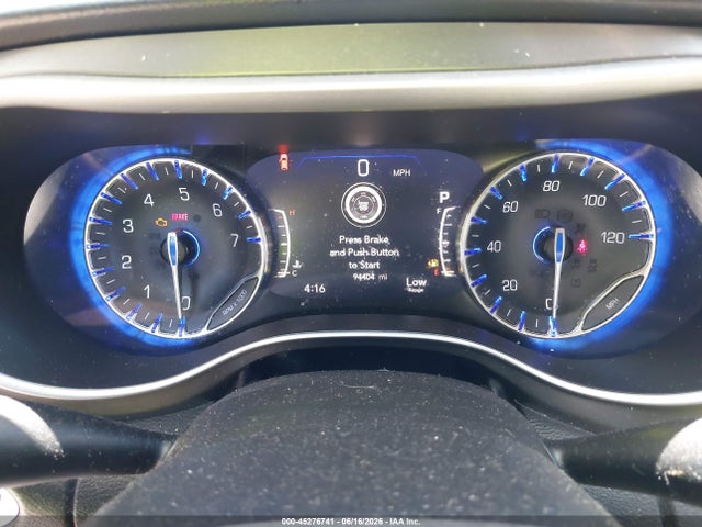45276741 :رقم المزاد ، 2C4RC1BG5MR588827 vin ، 2021 Chrysler Pacifica Touring L مزاد بيع
