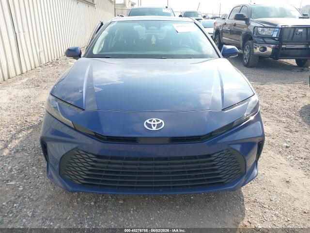 45276758 :رقم المزاد ، 4T1DAACK3SU157157 vin ، 2025 Toyota Camry Le مزاد بيع