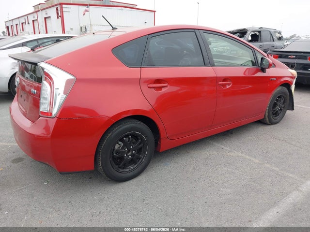 45276762 :رقم المزاد ، JTDKN3DU5F2002834 vin ، 2015 Toyota Prius Two مزاد بيع