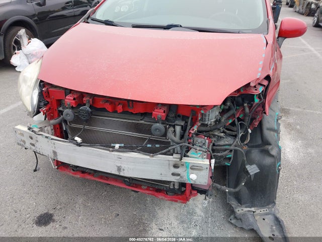 45276762 :رقم المزاد ، JTDKN3DU5F2002834 vin ، 2015 Toyota Prius Two مزاد بيع