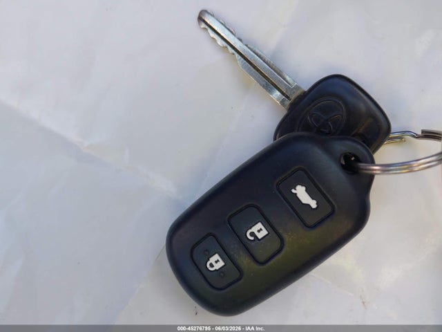 Продаж на аукціоні авто 2005 Toyota Camry Le, vin: 4T1BE32K25U417528, номер лоту: 45276795