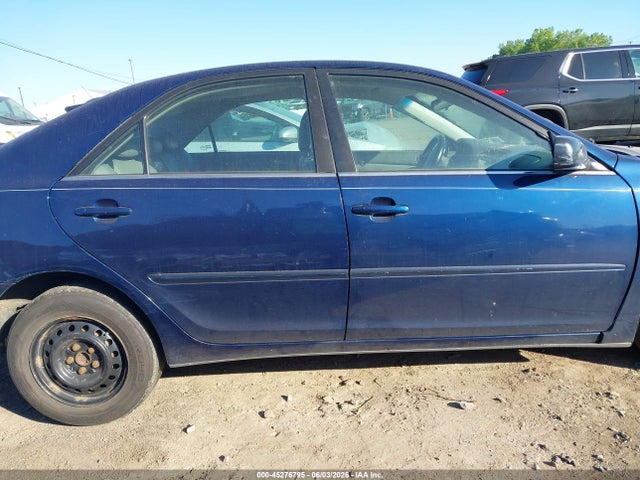 Продаж на аукціоні авто 2005 Toyota Camry Le, vin: 4T1BE32K25U417528, номер лоту: 45276795