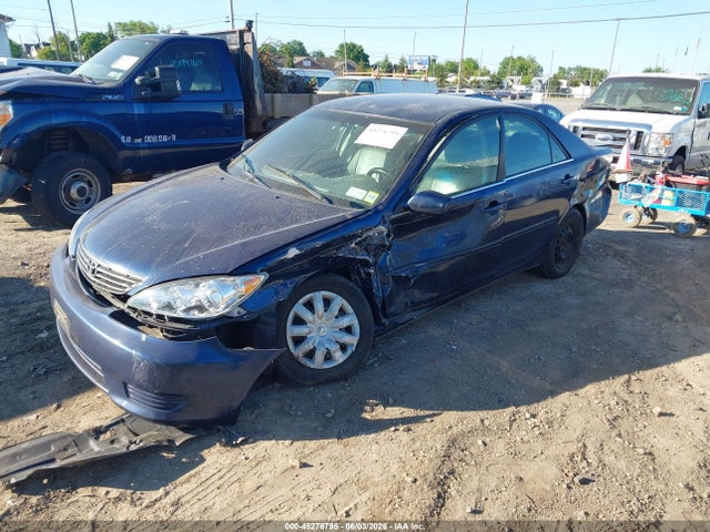Продаж на аукціоні авто 2005 Toyota Camry Le, vin: 4T1BE32K25U417528, номер лоту: 45276795