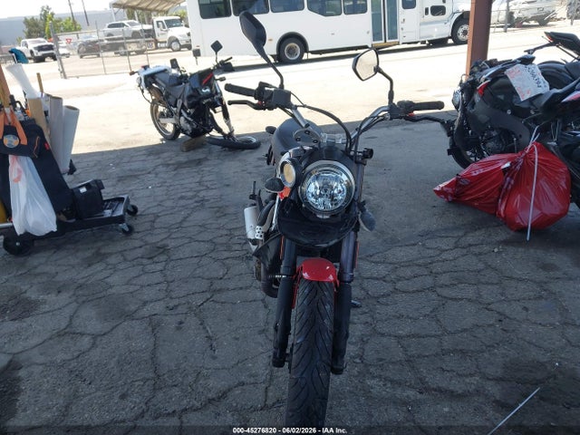 Ducati Scrambler 800 2017 ML015ANM2HT012054 Image 14