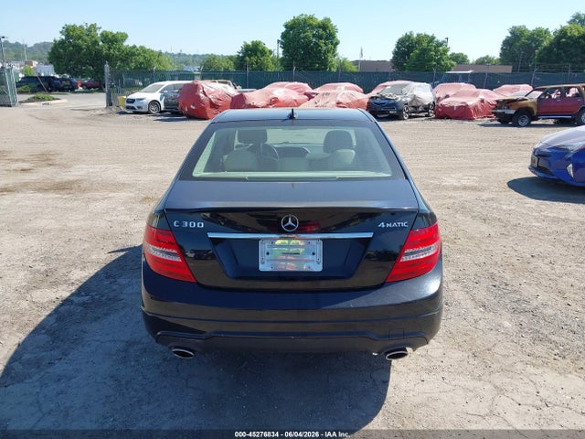 45276834 :رقم المزاد ، WDDGF8AB7DG115595 vin ، 2013 Mercedes-benz C 300 Sport 4matic مزاد بيع