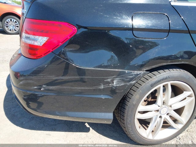 45276834 :رقم المزاد ، WDDGF8AB7DG115595 vin ، 2013 Mercedes-benz C 300 Sport 4matic مزاد بيع