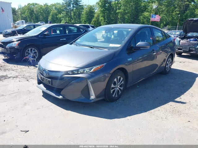 Toyota Prius Prime Le 2020 JTDKARFP0L3141958 Image 2