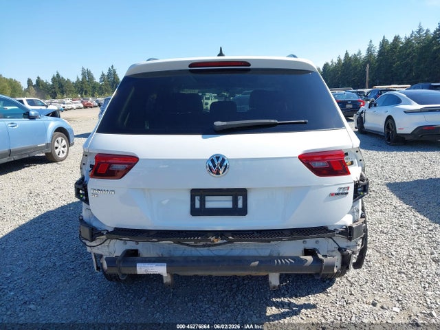 3VV2B7AX6JM137466 Volkswagen Tiguan 2.0t Se/2.0t Sel