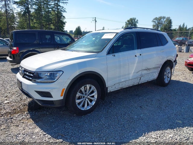 3VV2B7AX6JM137466 Volkswagen Tiguan 2.0t Se/2.0t Sel