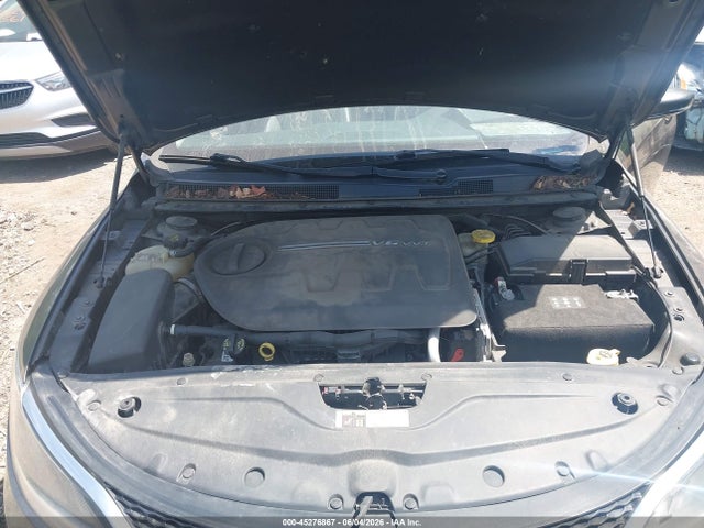Продажа на аукционе авто 2016 Chrysler 200 C, vin: 1C3CCCEG7GN135747, номер лота: 45276867