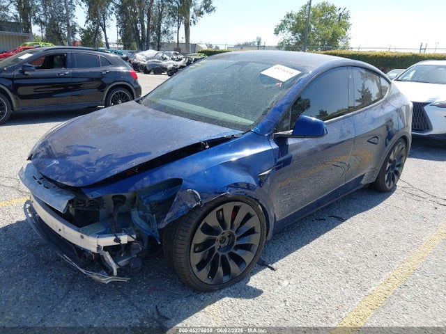 2022 Tesla Model Y Performance Dual Motor All-wheel Drive მანქანა იყიდება აუქციონზე, vin: 7SAYGDEFXNF390202, აუქციონის ნომერი: 45276938