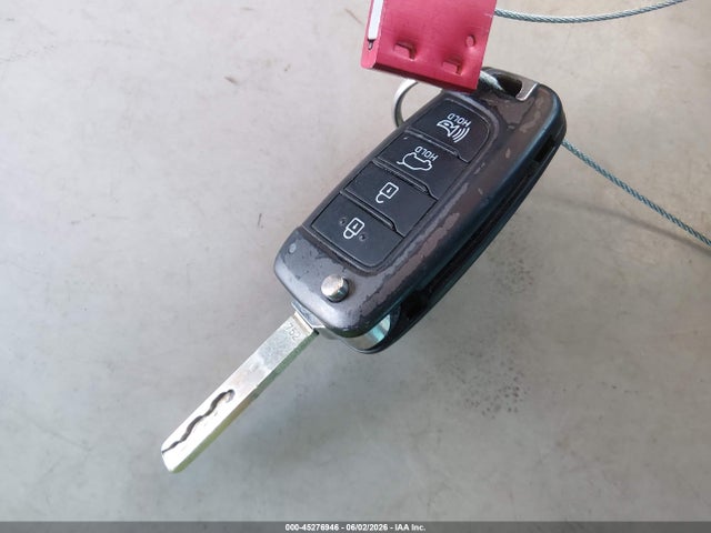 45276946 :رقم المزاد ، KM8K12AA0KU268451 vin ، 2019 Hyundai Kona Se مزاد بيع