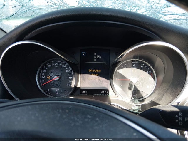 55SWF4JB0FU048154 Mercedes-Benz C 300 Luxury/sport