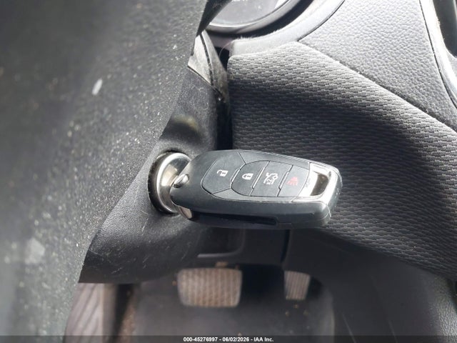 1G1BC5SM1H7205691 Chevrolet Cruze Ls Auto