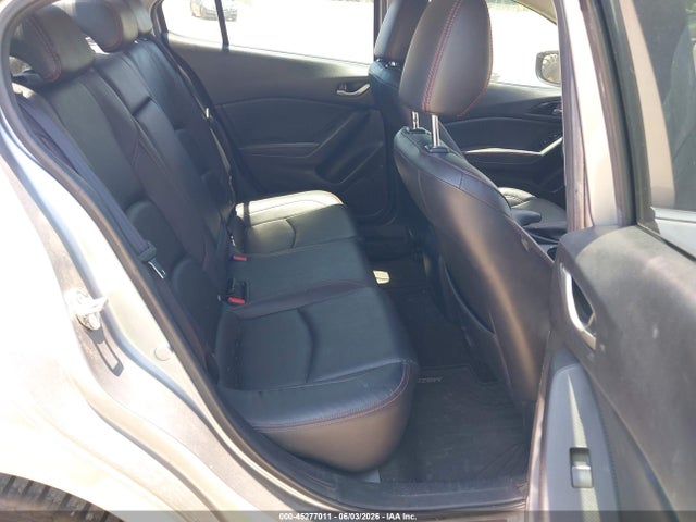 45277011 :رقم المزاد ، 3MZBM1W73FM229928 vin ، 2015 Mazda Mazda3 I Grand Touring مزاد بيع