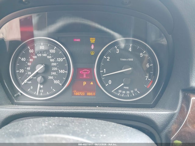 45277017 :رقم المزاد ، WBAPK7G53BNN86649 vin ، 2011 Bmw 328i Xdrive مزاد بيع