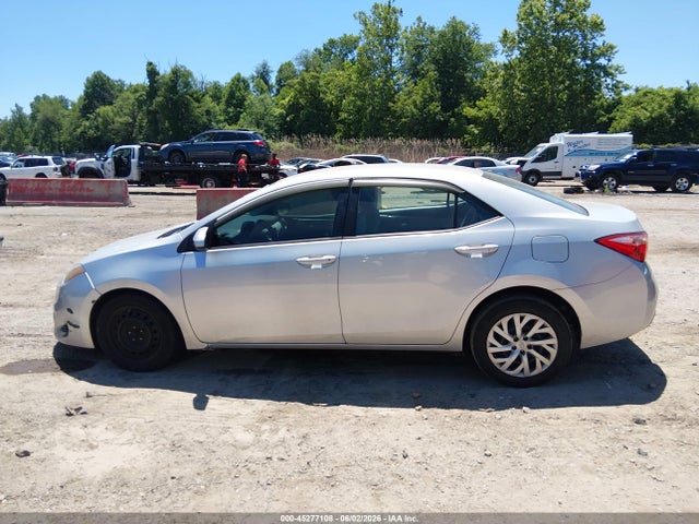 45277108 :رقم المزاد ، 2T1BURHE2HC847038 vin ، 2017 Toyota Corolla Le مزاد بيع