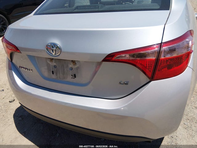 45277108 :رقم المزاد ، 2T1BURHE2HC847038 vin ، 2017 Toyota Corolla Le مزاد بيع