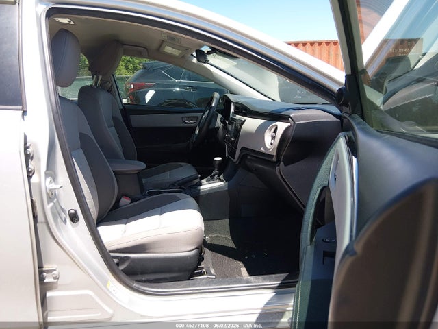 45277108 :رقم المزاد ، 2T1BURHE2HC847038 vin ، 2017 Toyota Corolla Le مزاد بيع