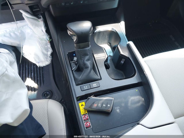 Lexus ES 300H 2025 58ADA1C19SU069603 Image 11