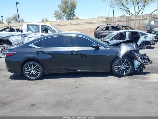 Lexus ES 300H 2025 58ADA1C19SU069603 Image 14