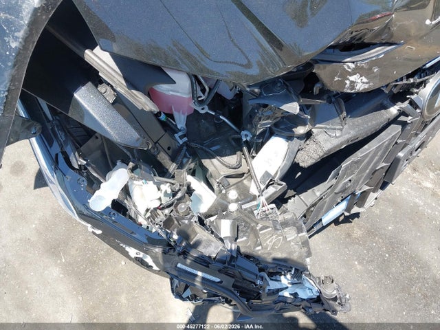 Lexus ES 300H 2025 58ADA1C19SU069603 Image 12