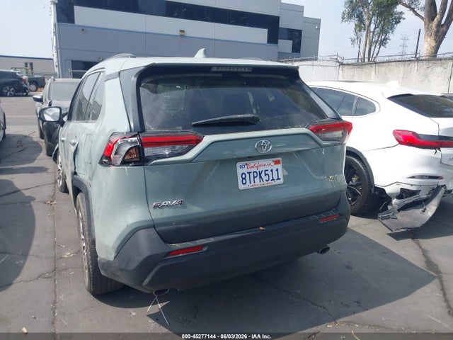 2T3C1RFV4MC087745 Toyota Rav4 Xle Premium