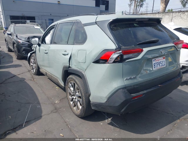 2T3C1RFV4MC087745 Toyota Rav4 Xle Premium