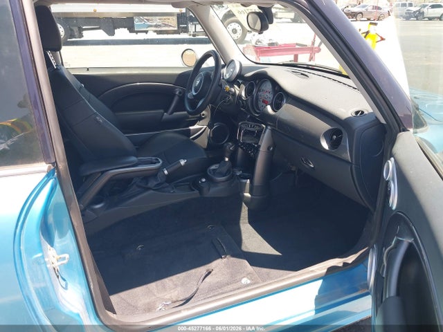 2005 Mini Cooper S მანქანა იყიდება აუქციონზე, vin: WMWRE33565TG96709, აუქციონის ნომერი: 45277166