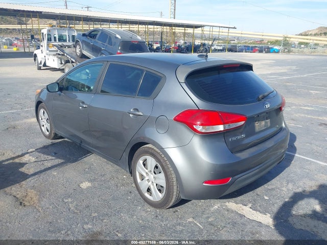 KNAFK5A88G5636567 KIA FORTE LX