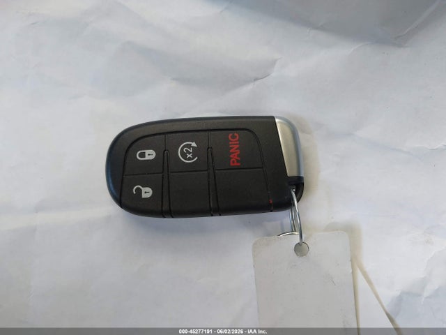 45277191 :رقم المزاد ، 2C4RC1BG1KR609136 vin ، 2019 Chrysler Pacifica Touring L مزاد بيع