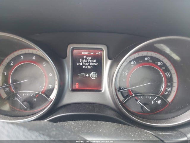 45277192 :رقم المزاد ، 3C4PDCGG1HT594670 vin ، 2017 Dodge Journey Crossroad Plus مزاد بيع