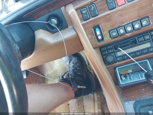 45277200 :رقم المزاد ، WDBEA32E9RC131953 vin ، 1994 Mercedes-benz E 320 مزاد بيع